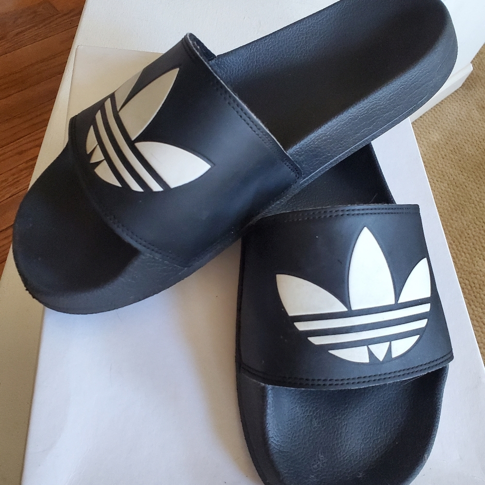 Adidas Slides - Size 11 - Comfort feel - Black